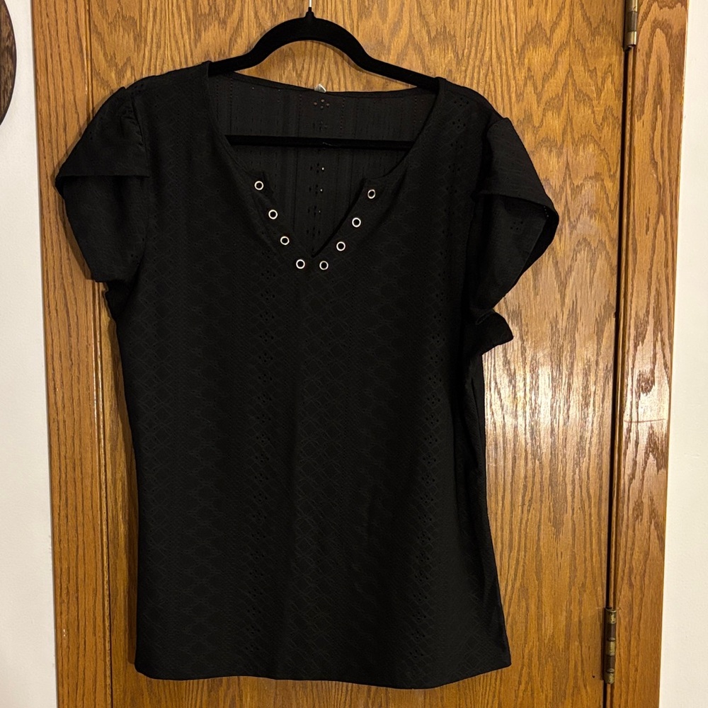 Elegant Black Eyelet Women's Top (L)